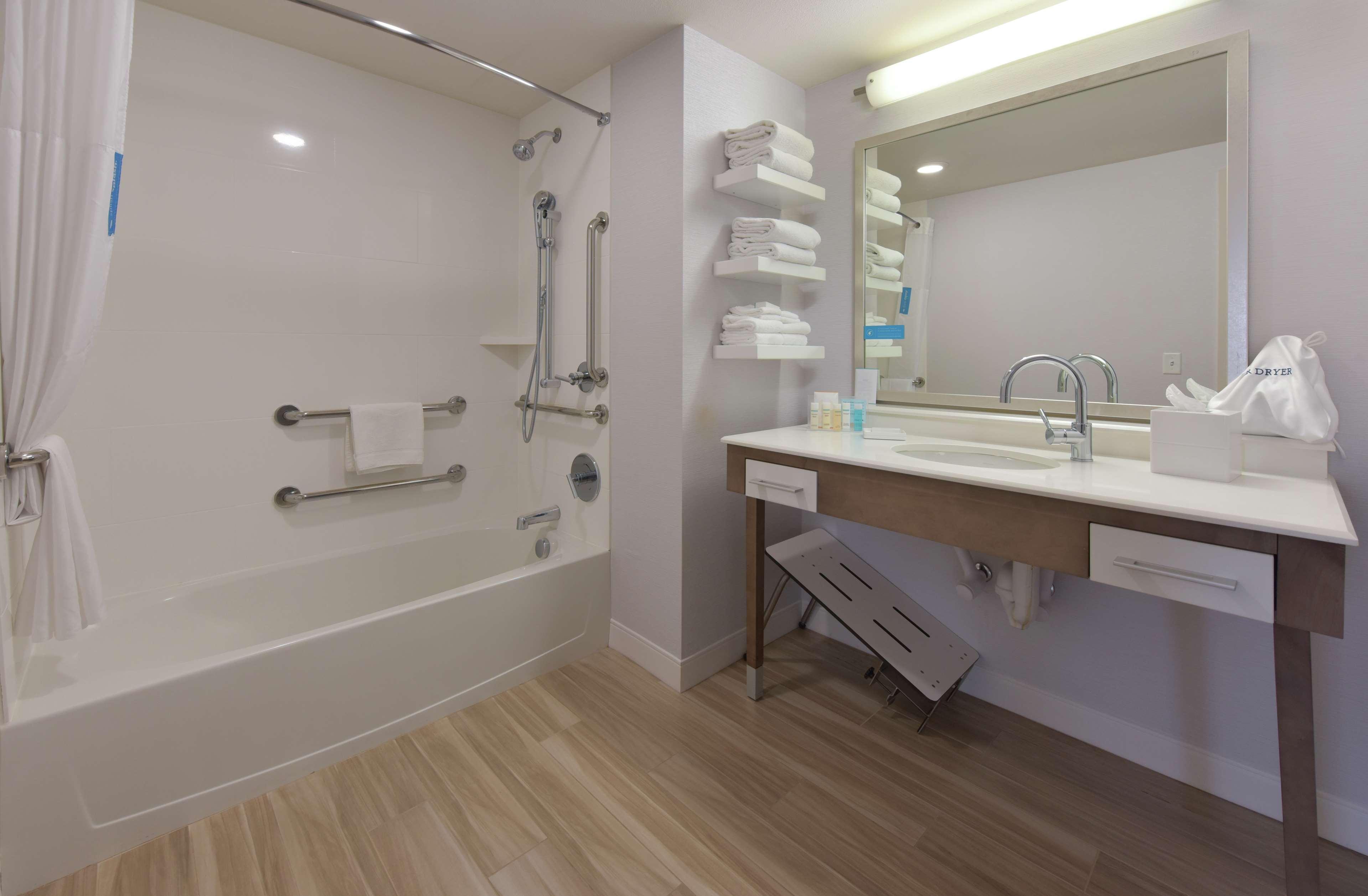 Hampton Inn & Suites Seattle/Redmond Wa Extérieur photo