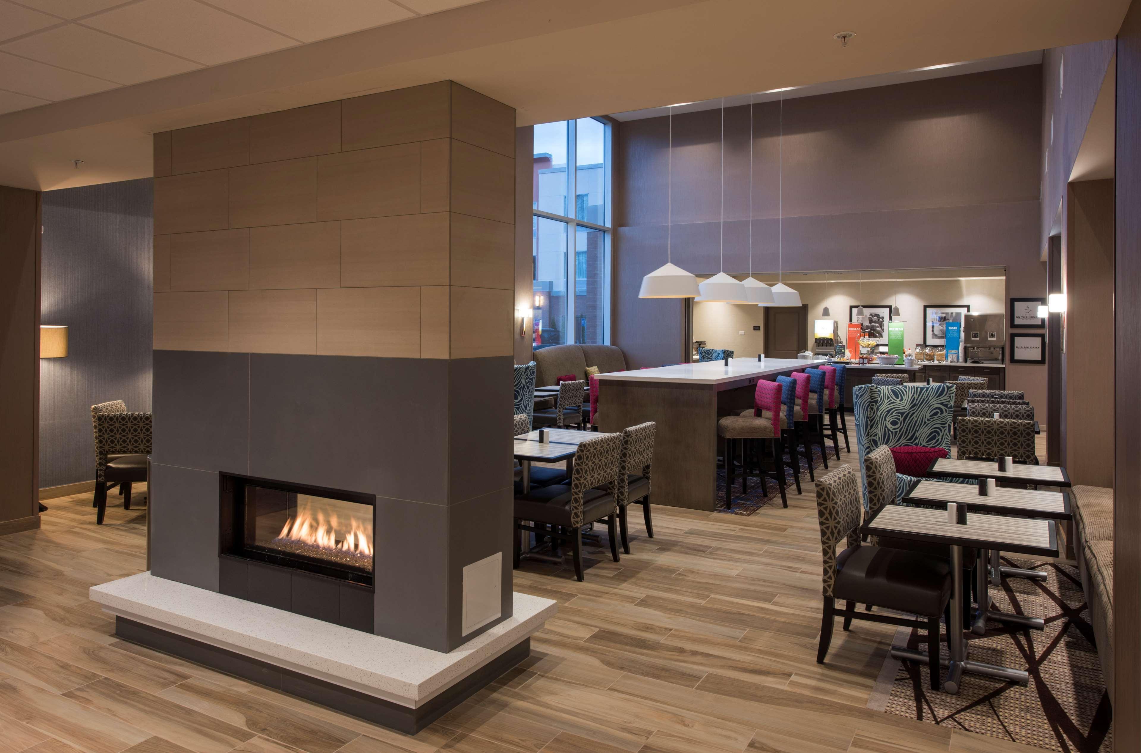 Hampton Inn & Suites Seattle/Redmond Wa Extérieur photo